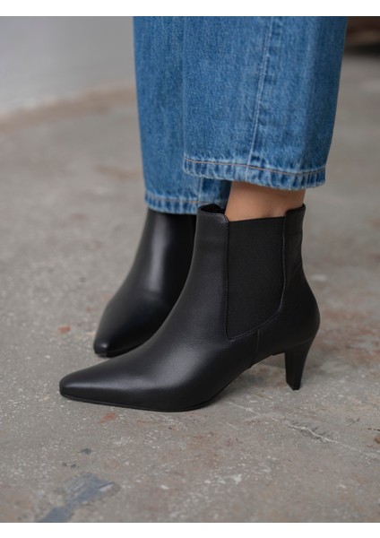 Odin Siyah Hakiki Deri Kadın Bot fiyatları