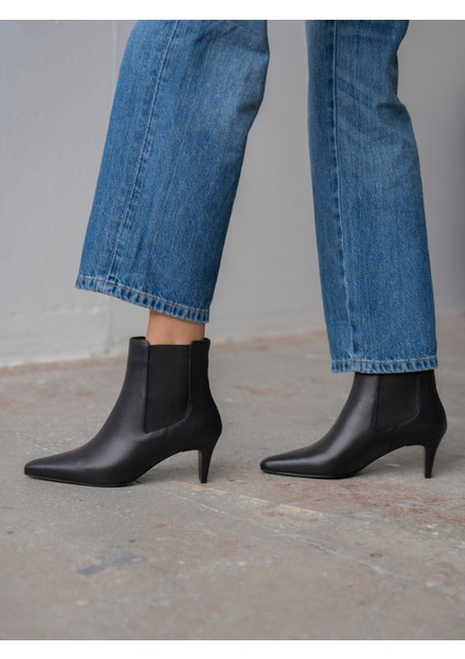 Odin Siyah Hakiki Deri Kadın Bot modelleri
