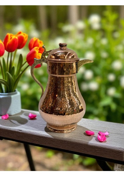 - 2 Litre El Dövmesi Bakır Sürahi – 708 Gram, Kapaklı / Kapaksız Seçenek, Saf Bakır & Kalaylı Iç Yüzey, El Işçiliği Geleneksel Maraş Dövmesi, Şık ve Sağlıklı Sunum