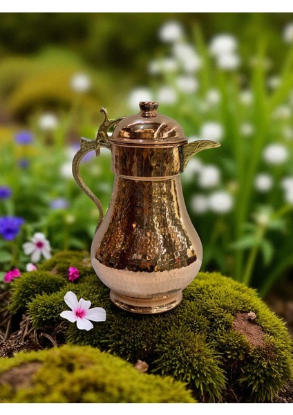 - 2 Litre El Dövmesi Bakır Sürahi – 708 Gram, Kapaklı / Kapaksız Seçenek, Saf Bakır & Kalaylı Iç Yüzey, El Işçiliği Geleneksel Maraş Dövmesi, Şık ve Sağlıklı Sunum fırsatları