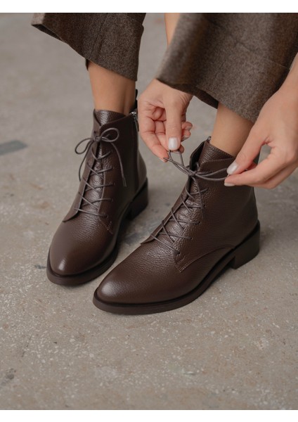 Moli Kahve Hakiki Deri Kadın Bot modelleri