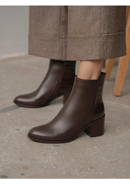 Henin Kahve Hakiki Deri Kadın Bot