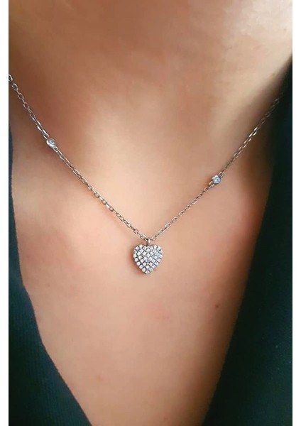 Swarovski taşlı italyan tasarımı kalp figürlü gümüş kolye fiyatları