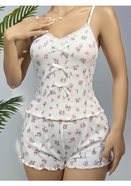 Arias Closet Pamuklu Beyaz Üstüne Çiçek Desen Fitilli Askılı Şortlu Pijama Takımı