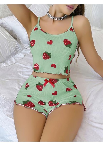 Arias Closet Pamuklu Yeşil Üstüne Çilek Desen Fitilli Askılı Şortlu Pijama Takımı