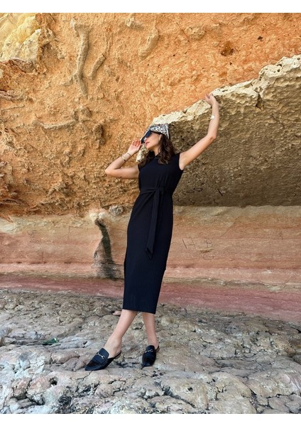 Pamela Kuşakli Vatkali Elbi̇se modelleri