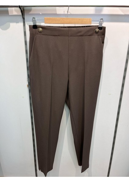 Dekorati̇f Düğmeli̇ Arka Bel Lasti̇kli̇ Pantolon fiyatları