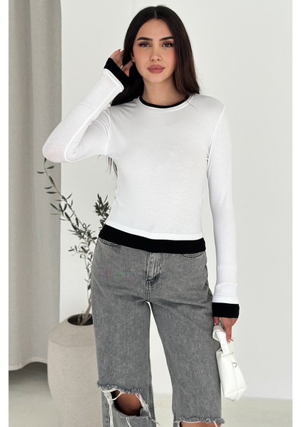 Uzun Kollu Detaylı Bluz – Minimal Şıklık fiyatları