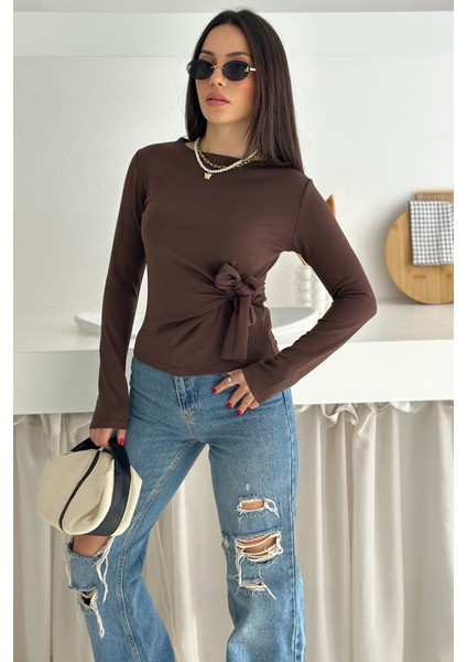 Kadın Belden Bağlamalı Uzun Kollu Bluz – Minimal & Şehirli Stil modelleri