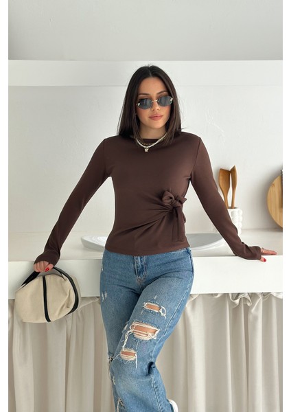 Kadın Belden Bağlamalı Uzun Kollu Bluz – Minimal & Şehirli Stil indirimleri