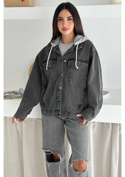 Kadın Oversize Kapüşonlu Cepli Gömlek Ceket – Katmanlı & Rahat Stil modelleri