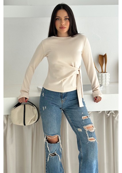 Kadın Belden Bağlamalı Uzun Kollu Bluz – Minimal & Şehirli Stil