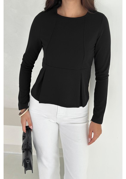 Kadın Volanlı Dikiş Detaylı Premium Bluz – Vücut Şekillendirici & Modern Kesim