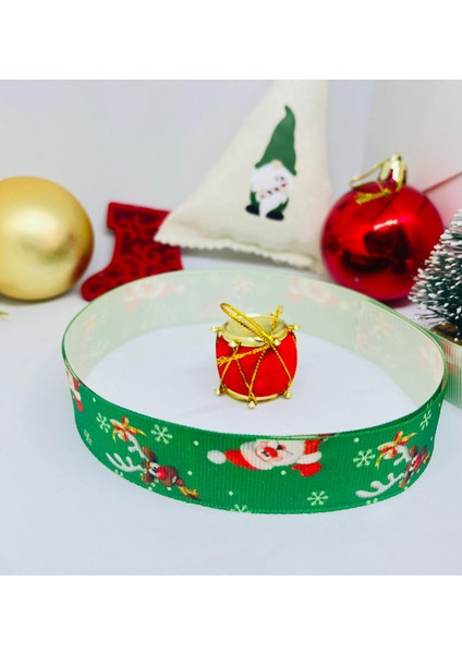 Kırmızı Çam Ağaçlı Desenli Kurdele 4 Metre