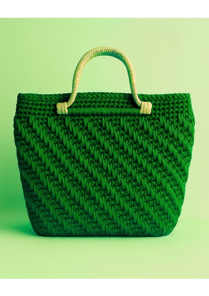 🌸 El Yapımı Makrome Çanta – Renkli Örgü Desen, Şık