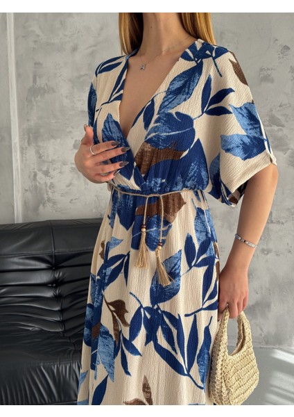 Kruvaze Yaka Viskon Kumaş Etnik Desenli Elbise Oversıze Yırtmaç Detay