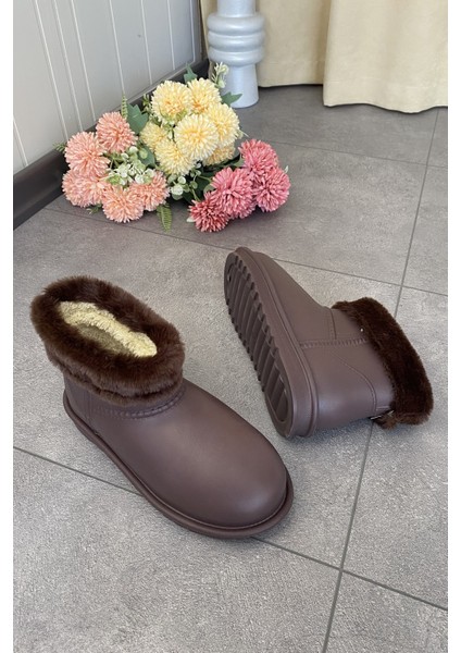 Kahverengi Su Geçirmez Içi Kürklü Kısa Kadın Hafif Yağmur Botu TMD2025200 indirimleri