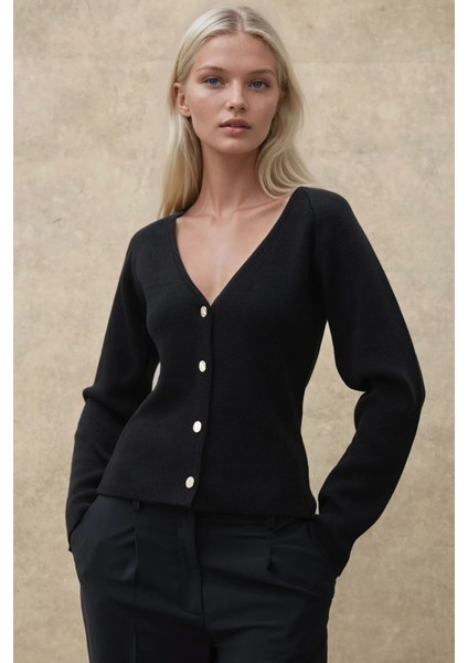 Kadın Düğmeli V Yaka Bele Oturan Triko Hırka Black modelleri