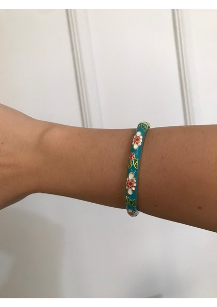 Mavi Vintage Çiçekli Tak Çıkart Kelepçe – Şık ve Trend Aksesuar fiyatları