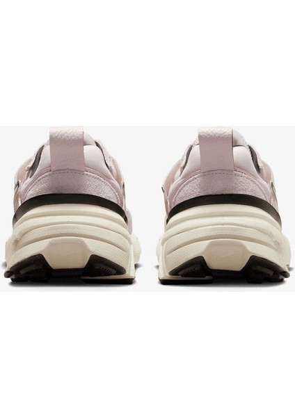 V2K Run Kadın Sneaker Ayakkabı (Dar Kalıp) fiyatları