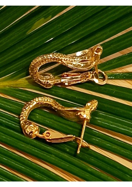 Gold Renk Lüks Gösterişli Figürlü Küpe