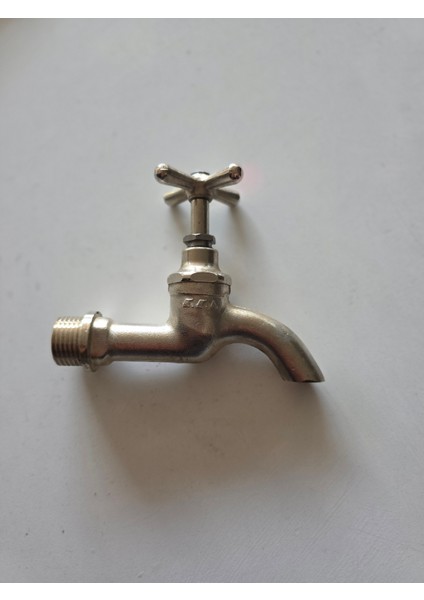 Eca Kısa Beyaz Bahçe Musluğu