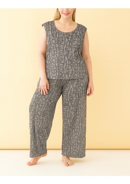 %100 Pamuklu Penye Kumaş Gri Büyük Beden Rahat Sıfır Kol Pijama Takımı