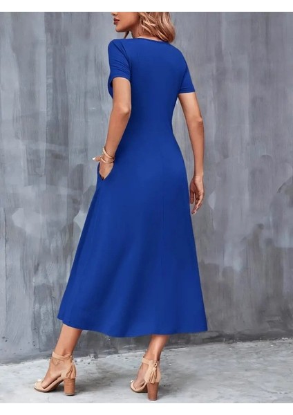 Kadın Kısa Kollu V Yakalı Cepli Viskon Elbise