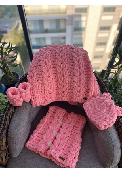 Bebek Battaniye Yelek Patik Bere