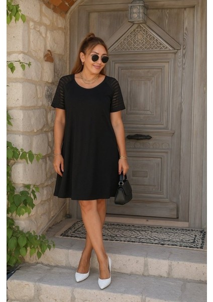 Kadın Kısa Kollu Yuvarlak Yaka Şerit Kol Detaylı Viskon Elbise