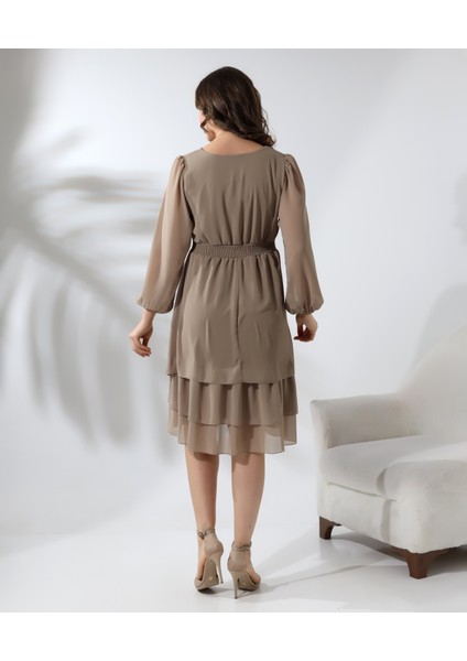 Beli Gipeli Astarlı Şifon Kısa Elbise