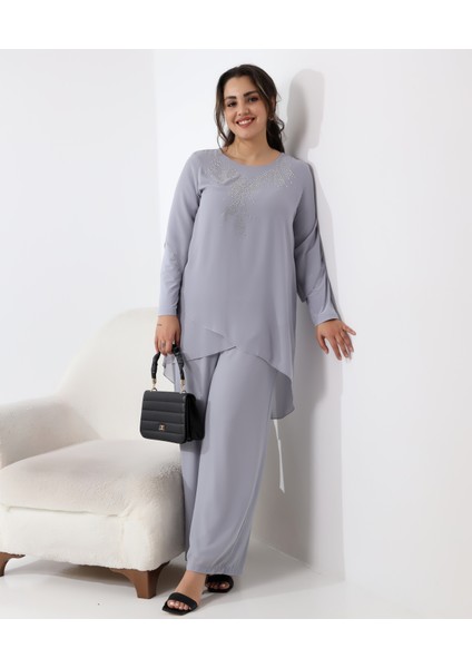 Rahat Beden Taş Detaylı Kısa Şifon Bluz modelleri