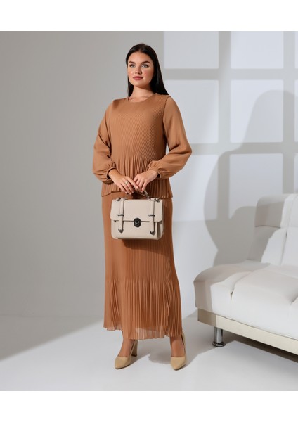 Etek Görünümlü Uzun Pili Elbise fırsatları