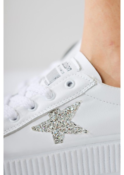 Piata Beyaz Bağcıklı Star Spor Ayakkabı modelleri