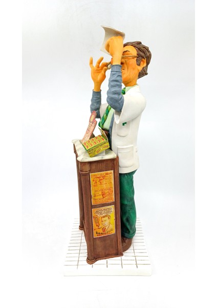 Guillermo Forchino Eczacı Adam Retired Item Koleksiyonluk Biblo | Eczacı Hediye | Eczane Dekorasyon fiyatları