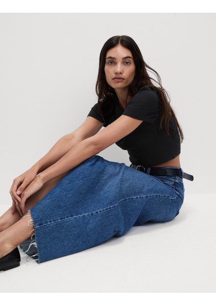 %100 Pamuklu Slim Fit Kısa Kollu Tişört