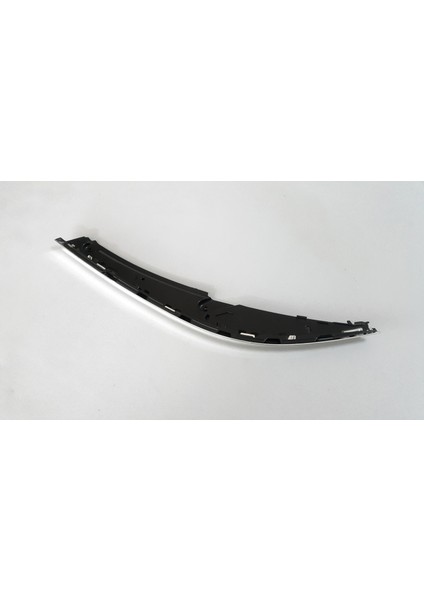 Volkswagen Passat B8 B8,5 15-24 Far Üst Nikelajı Krom Sağ modelleri