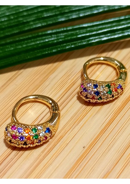 Altın Renk Lüks Gösterişli Figürlü Küçük Yuvarlak Küpe fiyatları