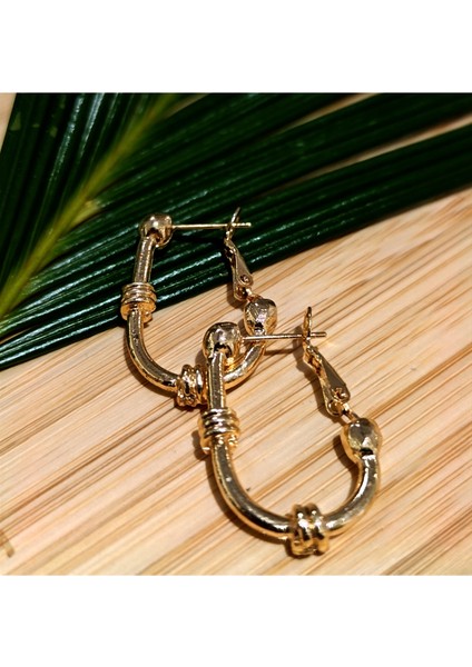 Gold Renk Lüks Gösterişli Figürlü Küpe fiyatları