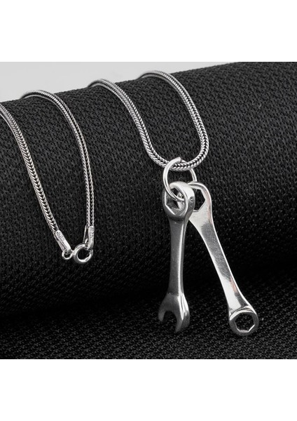 Anahtar Tasarımlı 925 Ayar Gümüş Erkek Kolye