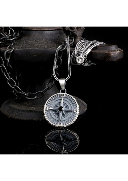 Zirkon Taşlı Yön Pusulası 925 Ayar Gümüş Erkek Kolye