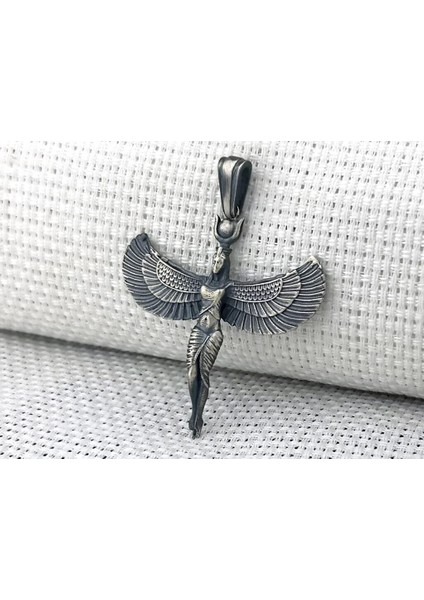 Mısır Antik Tanrıcası Isis Figürlü Üç Boyutlu 925 Ayar Gümüş Erkek Kolye Ucu