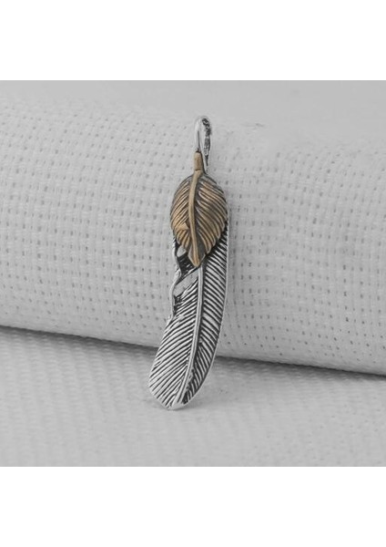 Tüy Motifli 925 Ayar Gümüş Erkek Kolye Ucu
