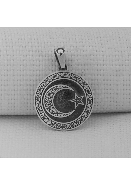 Siyah Gravur Işlemeli Ay Yıldız 925 Ayar Gümüş Erkek Kolye Ucu