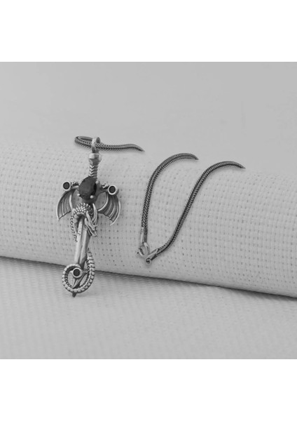 Ejderha Şovalye Tasarımlı 925 Ayar Gümüş Erkek Kolye