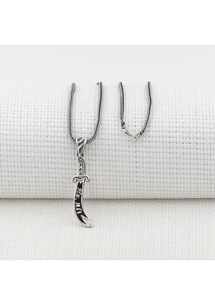 Hz Ali Yazılı Zulfikar Kalın Zincirli 925 Ayar Gümüş Erkek Kolye