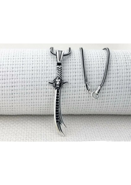 Zulfikar Aslan Tasarımlı 925 Ayar Gümüş Erkek Kolye