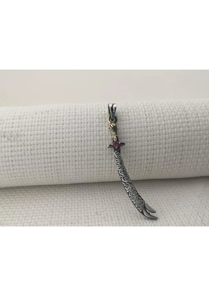 Kırmızı Taşlı La Fetta Illa Ali La Seyfe Illa Zülfikar Yazılı Beyaz Taşlı 925 Ayar Gümüş Erkek Kolye Ucu