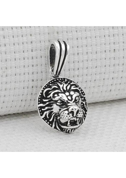 Aslan Figürlü 925 Ayar Gümüş Erkek Kolye Ucu