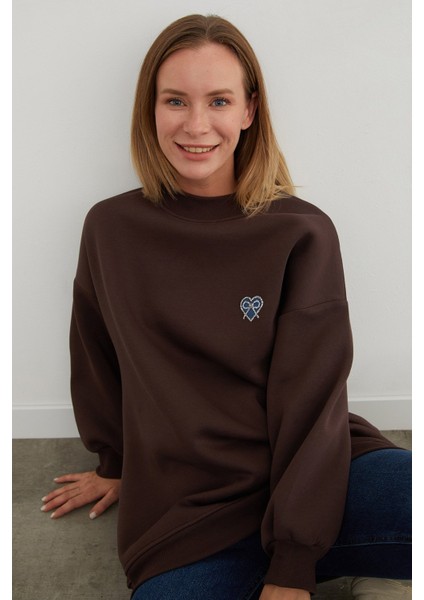 3 Iplik Kurdele Taş Işlemeli Oversize Sweatshirt